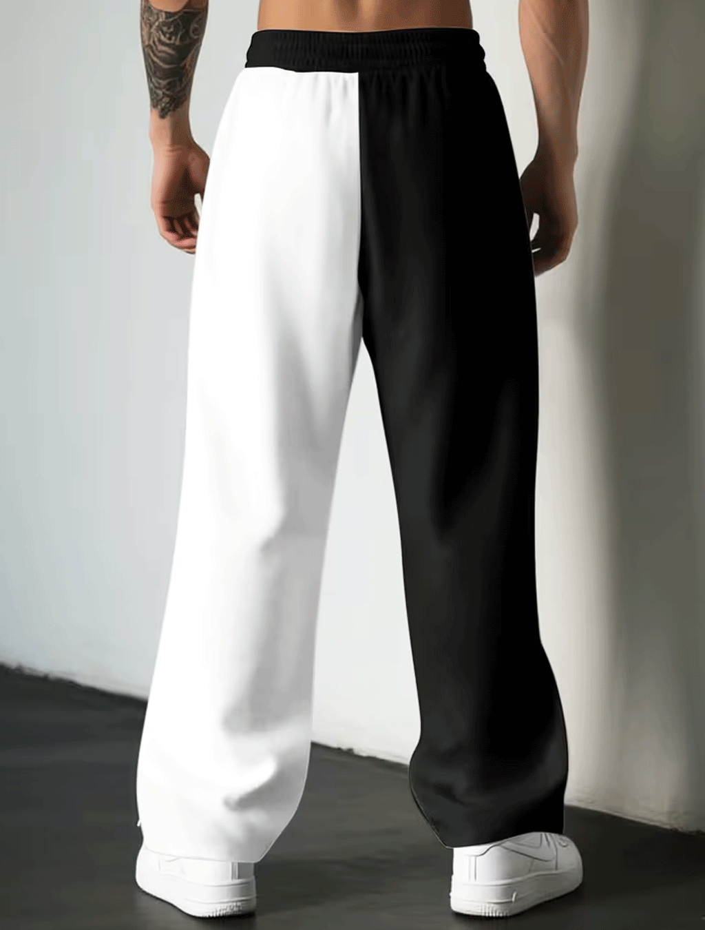 Nomad Route Printed Joggers