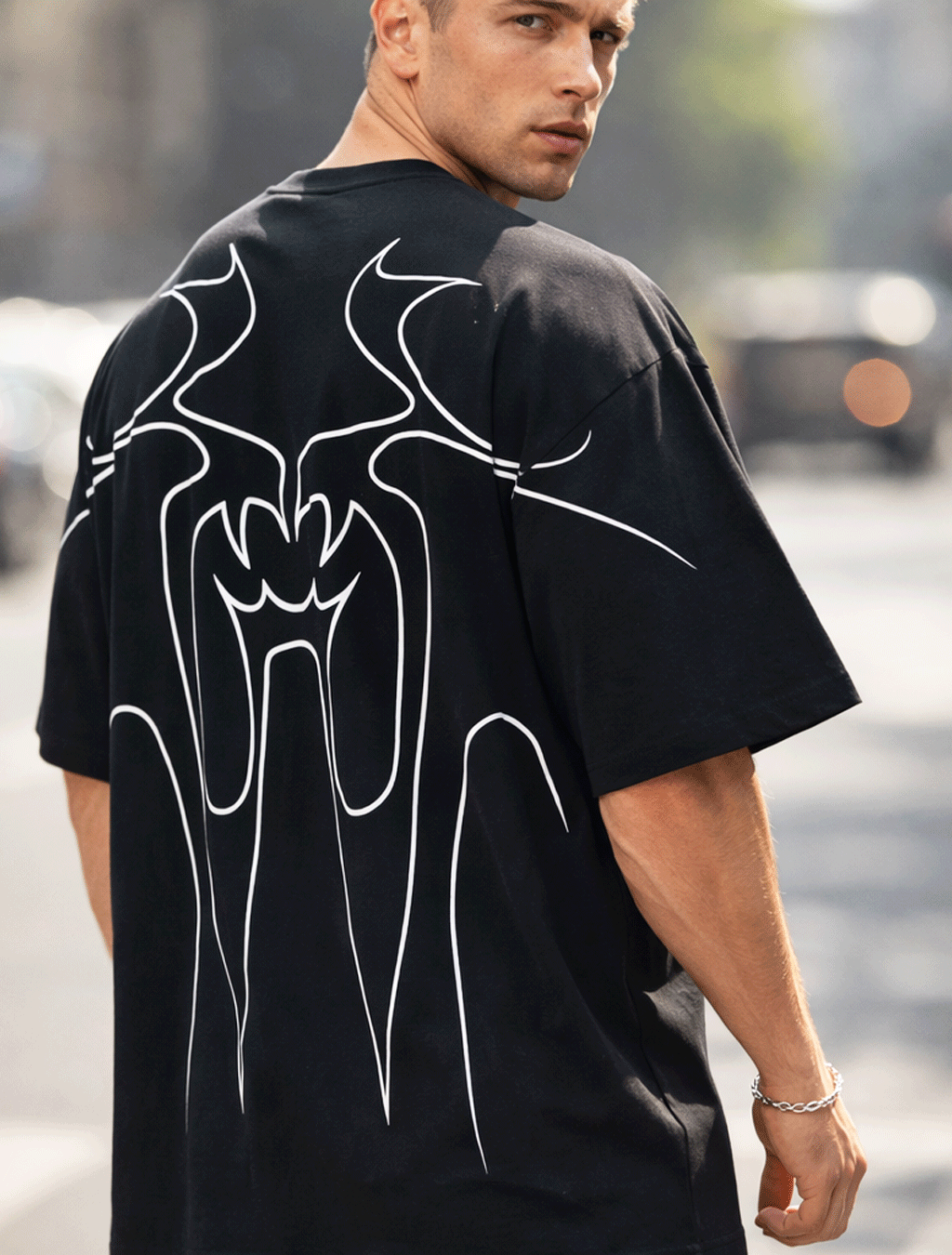Devil by the window Oversized T-shirt